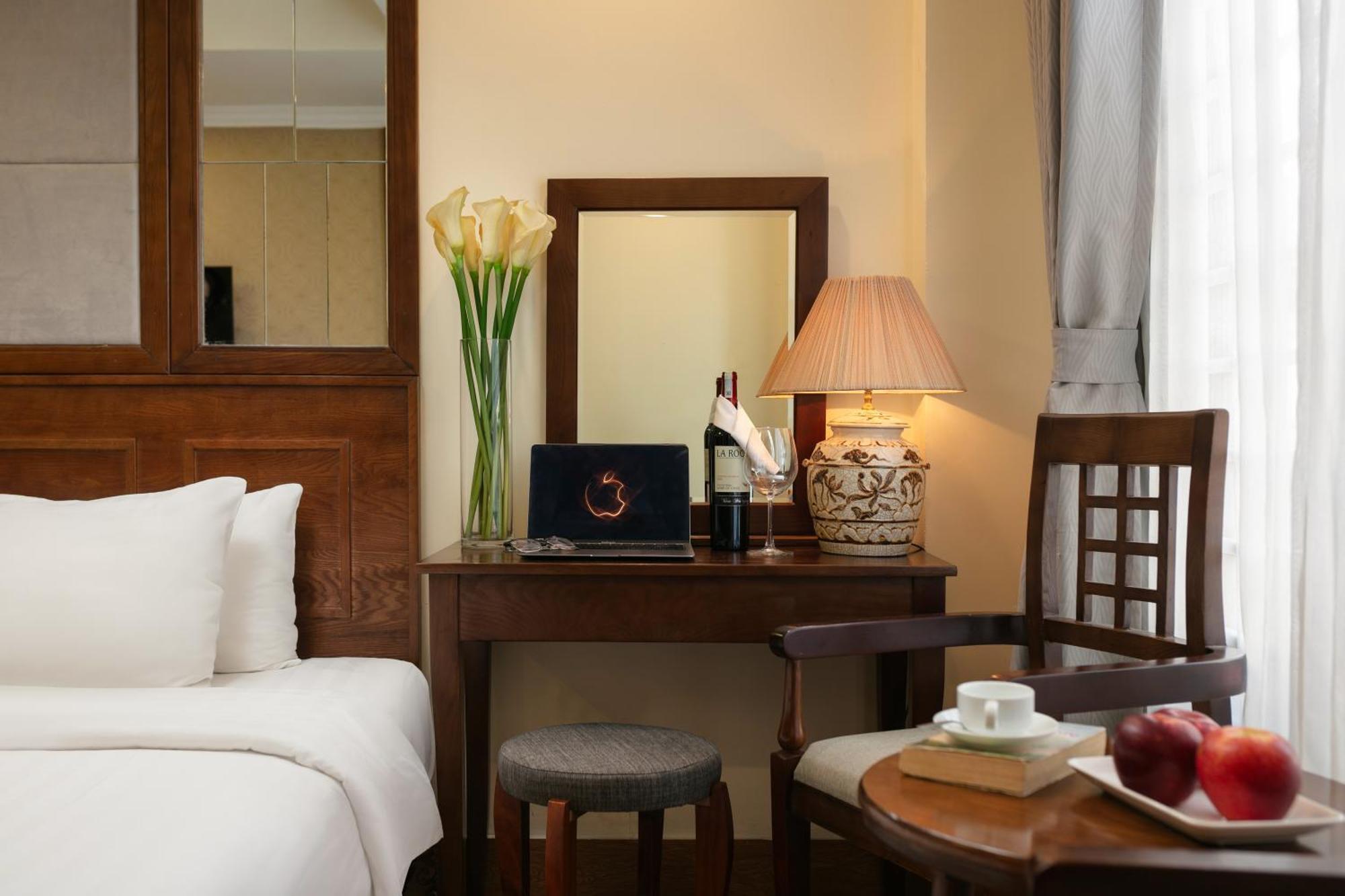 The West Hotel & Spa Hanoi Exteriör bild